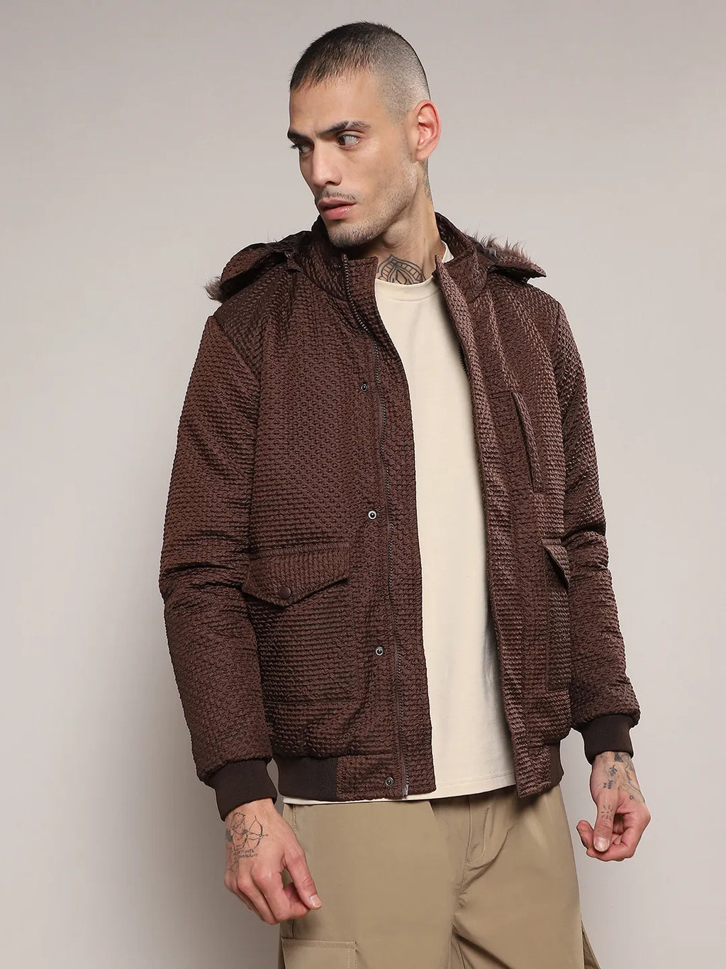 Campus Sutra Self-Design Diamond Puffer Jacket With Fleece Hood