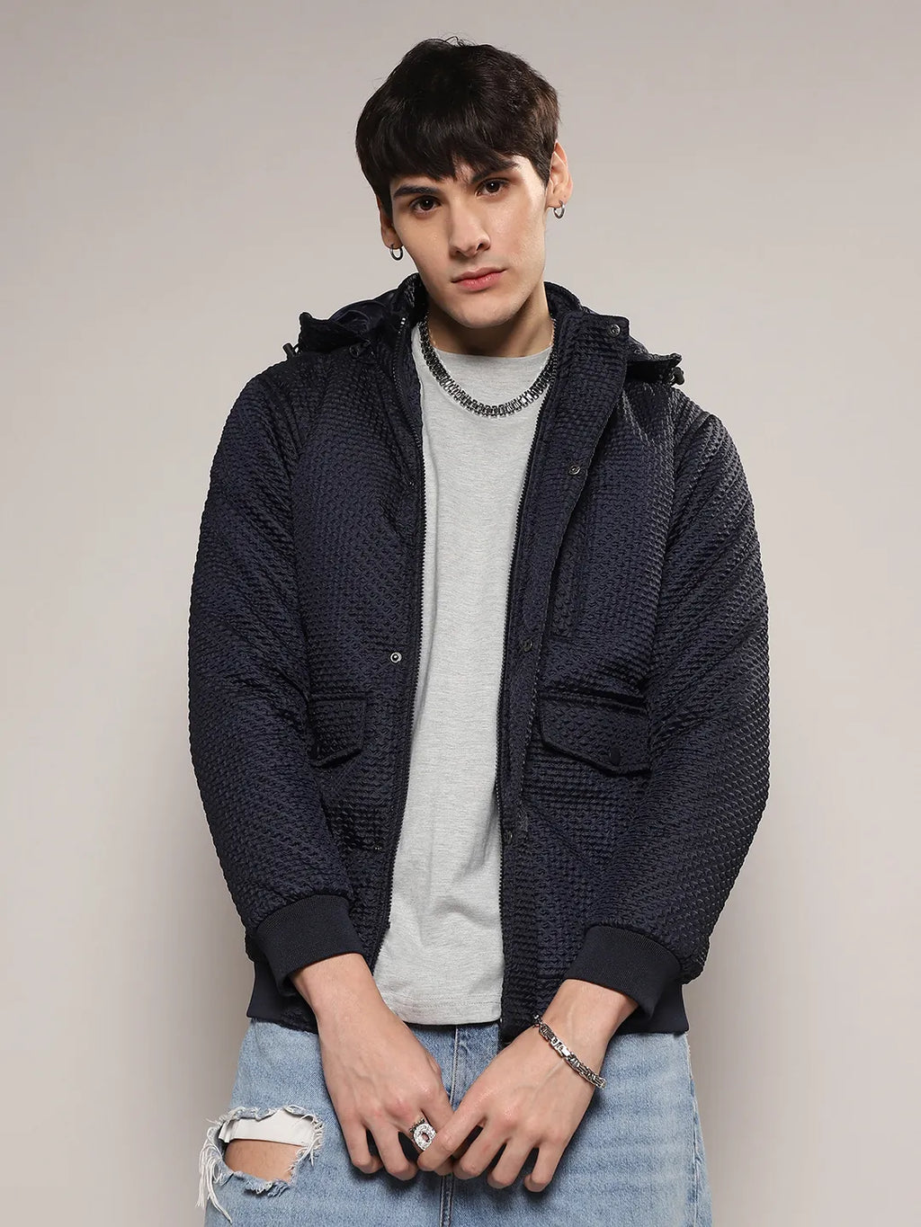 Campus Sutra Self-Design Diamond Puffer Jacket With Fleece Hood