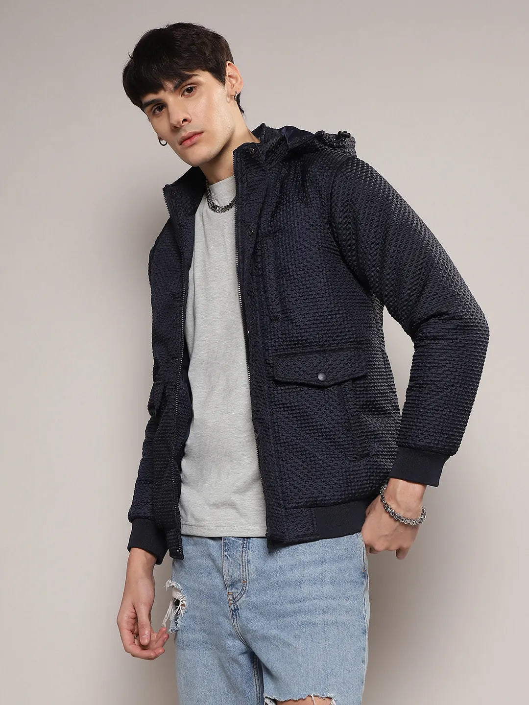 Campus Sutra Self-Design Diamond Puffer Jacket With Fleece Hood