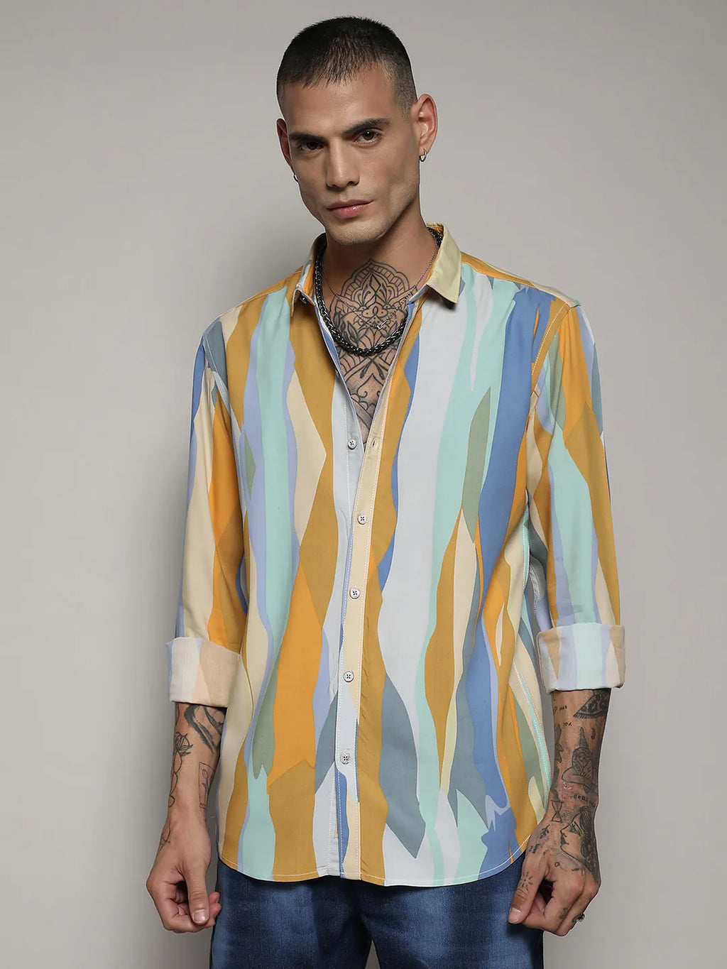 Campus Sutra Contrast Abstract Print Shirt