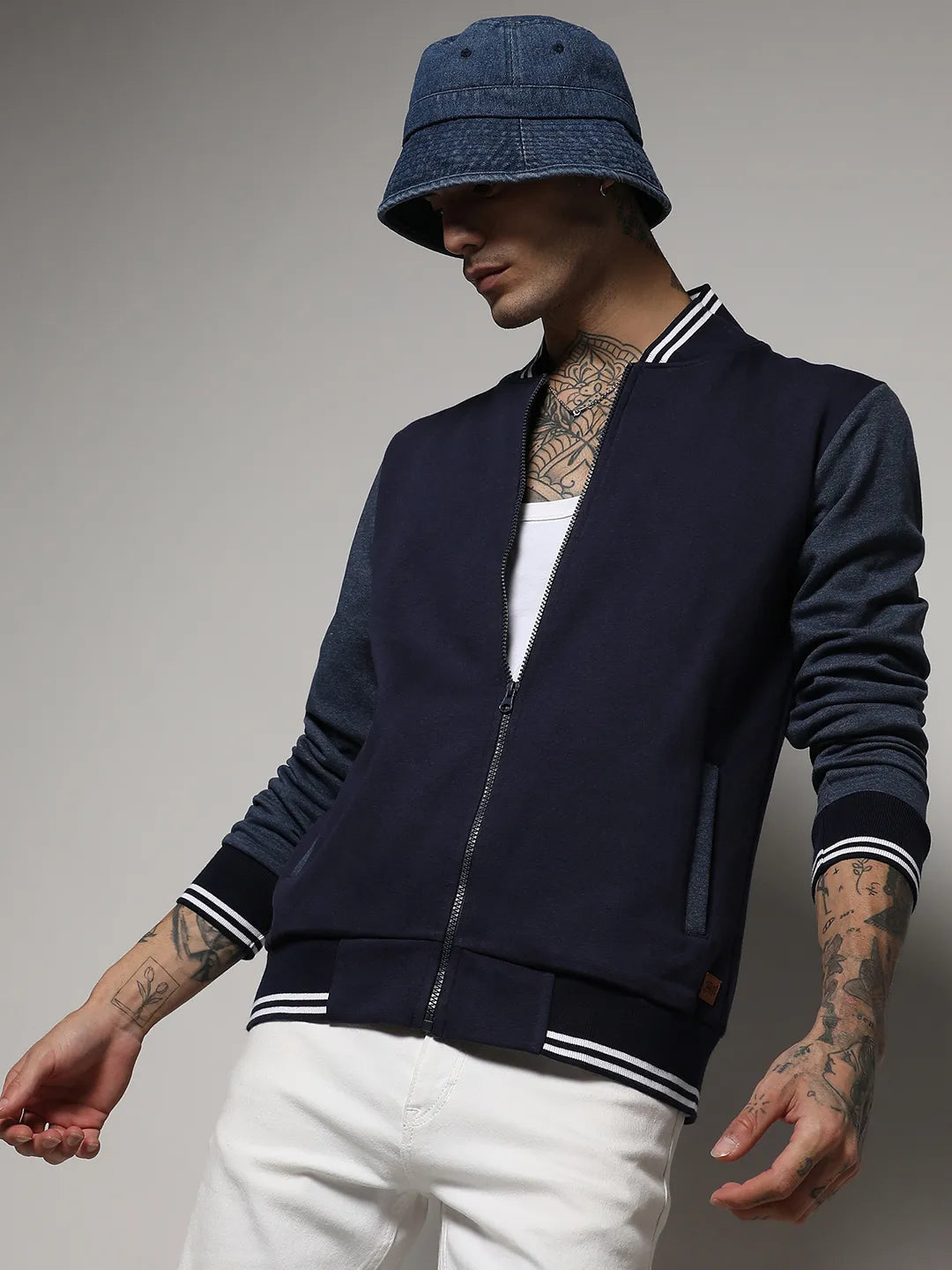 Campus Sutra Zip-Front Jacket With Contrast Striped Hem