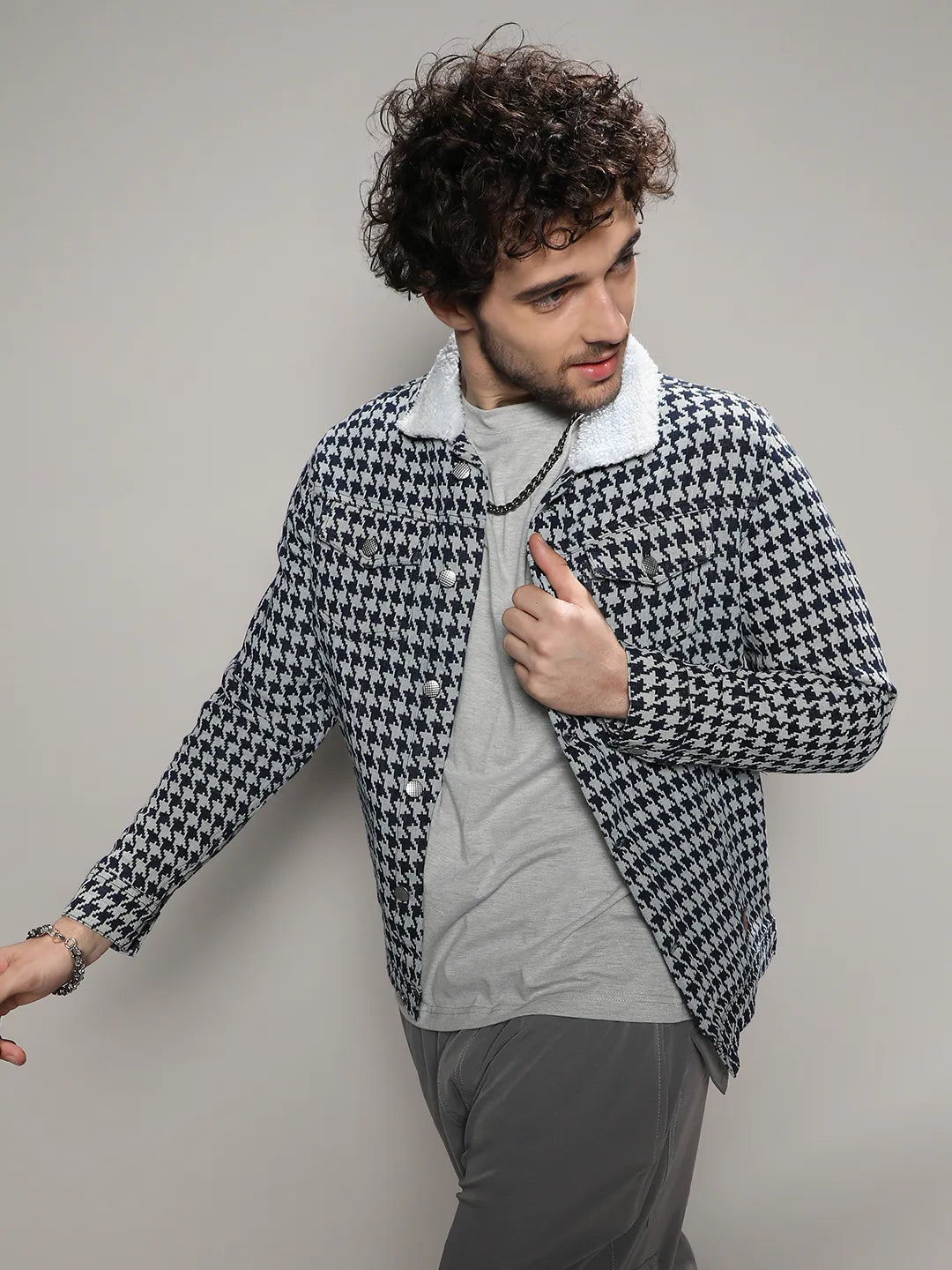 Campus Sutra Fleece Houndstooth Denim Jacket