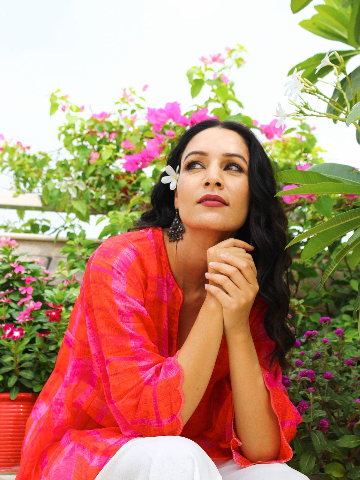 ShopKapaas Gerua Chiffon Kurta
