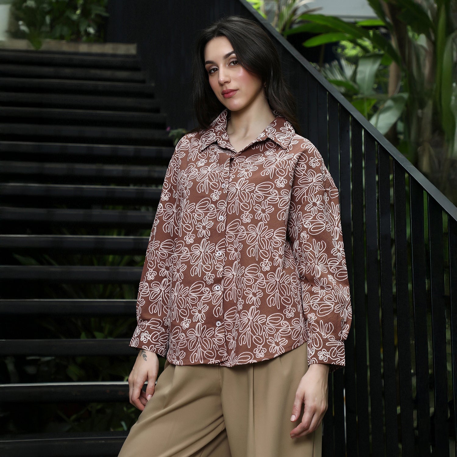 Floral-Lined Oversized Shirt