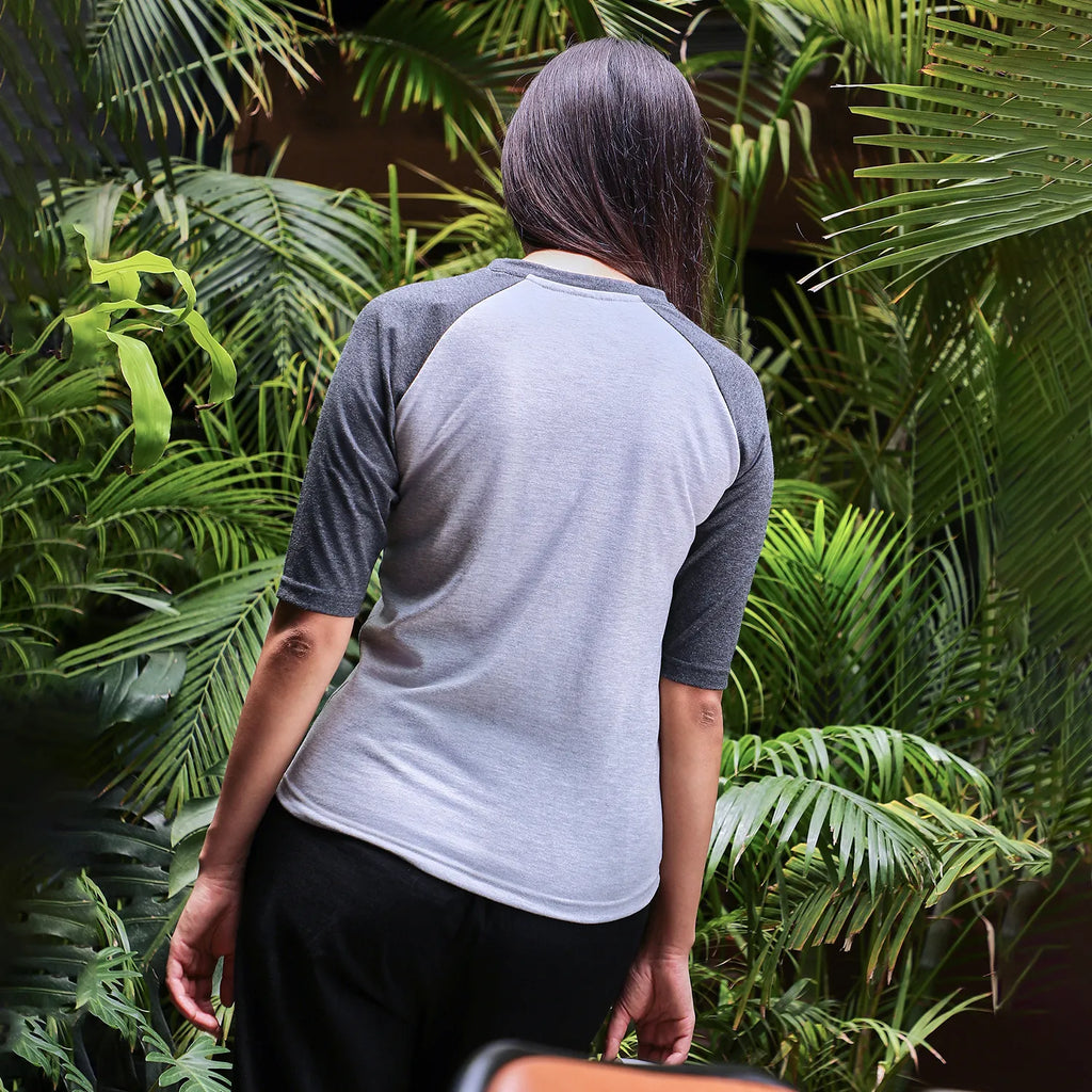 Raglan-Sleeved Top