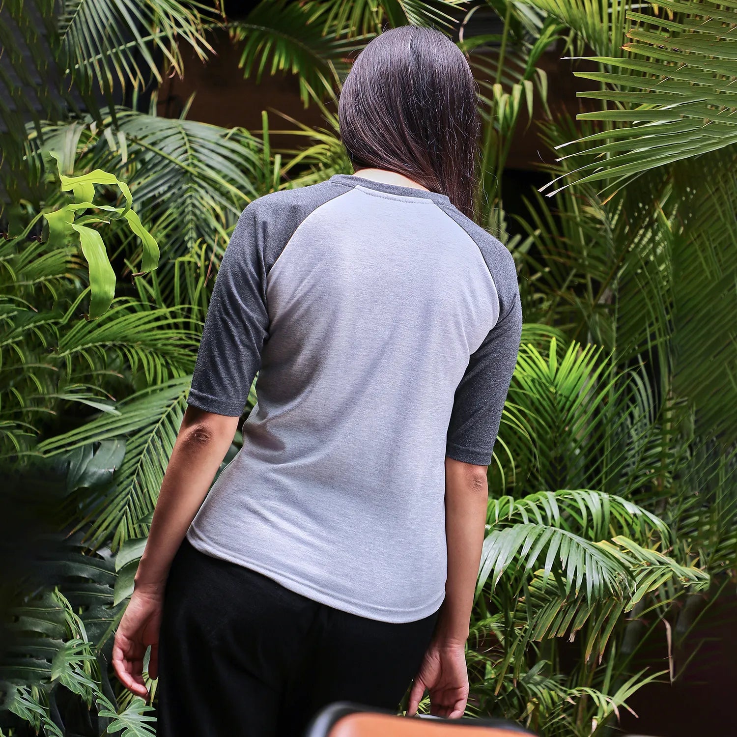 Raglan-Sleeved Top
