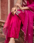 ShopKapaas Rani Strappy Kurta Set - With Dupatta
