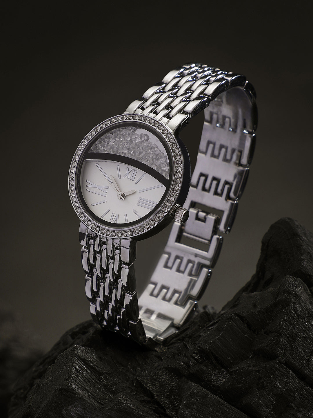 The Horizon Bijou Round Watch - Metallic Silver