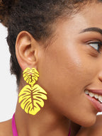 The Engraved-Foliage Drop Earrings - Lemon Yellow