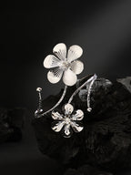 Haute Sauce The Floral Statement Armlet - Metallic Silver