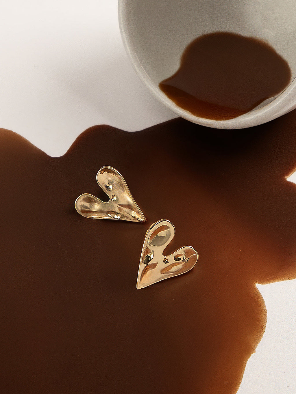 The Dented-Coeur Stud Earrings - California Gold