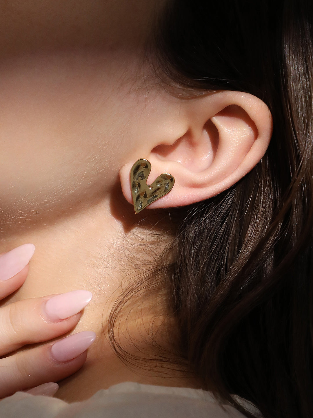 The Dented-Coeur Stud Earrings - California Gold