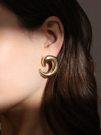 The Lumé Drop Earrings - California Gold