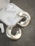 The Chunky-Swirl Hoop Earrings - Metallic Silver