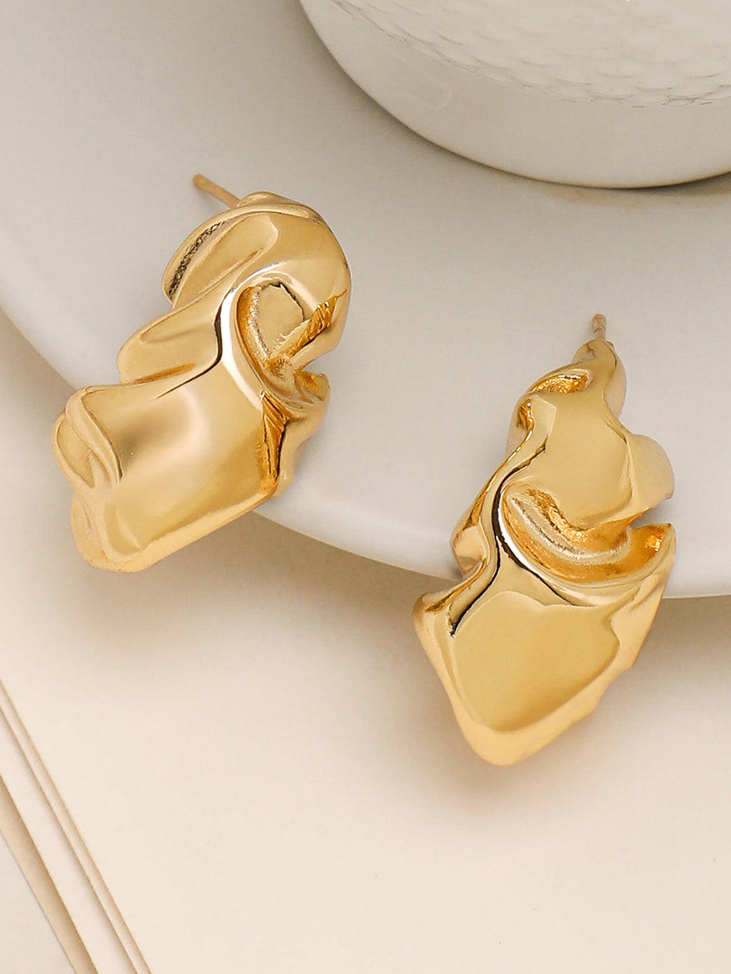 The Crumble Hoop Earrings - California Gold