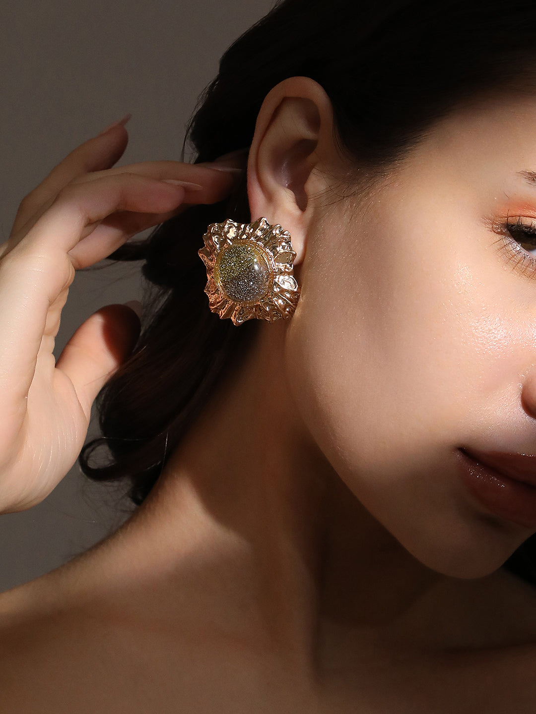 The Regentia Statement Earrings - Pale Yellow