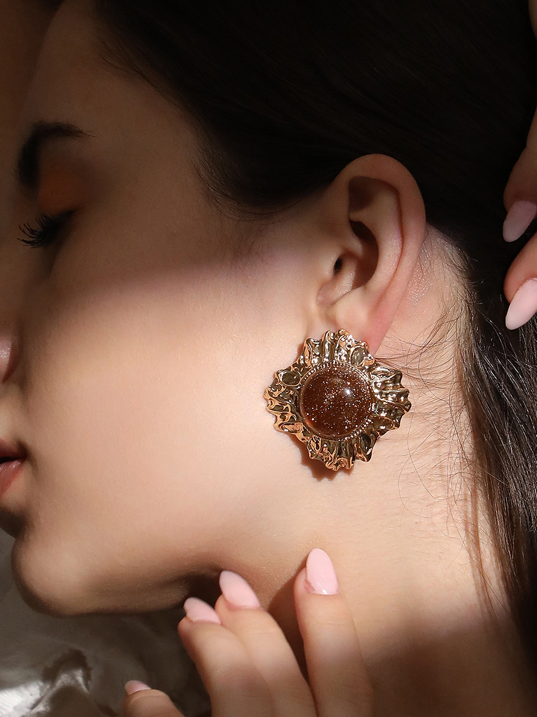 The Regentia Statement Earrings - Russet Brown