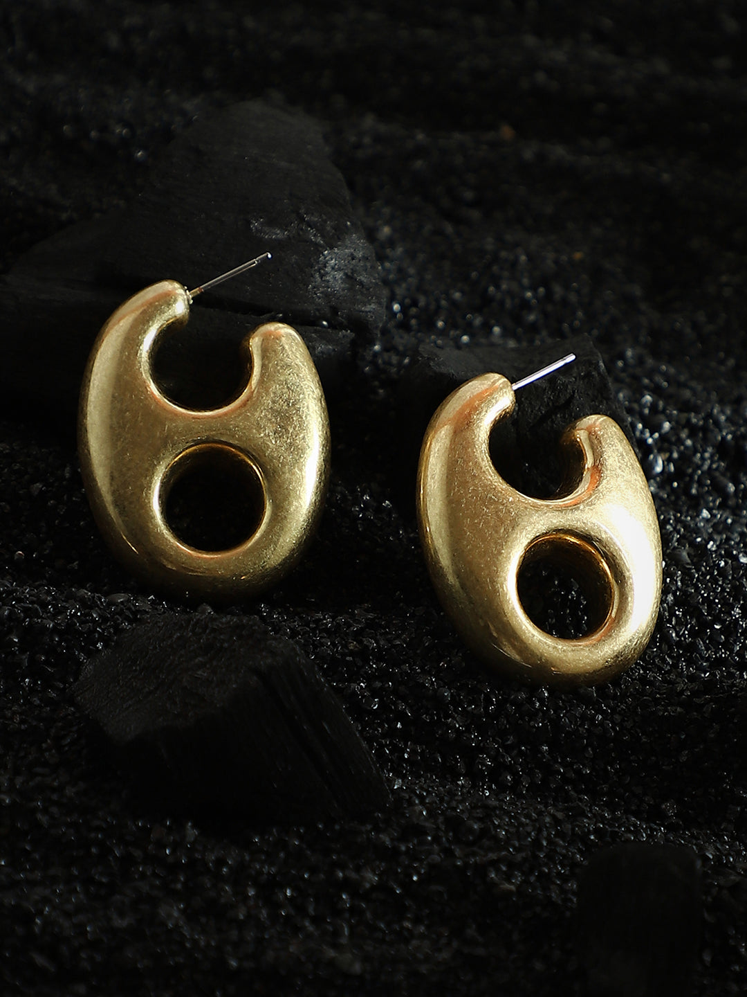 Haute Sauce The Medium Bolt Hoop Earrings - California Gold