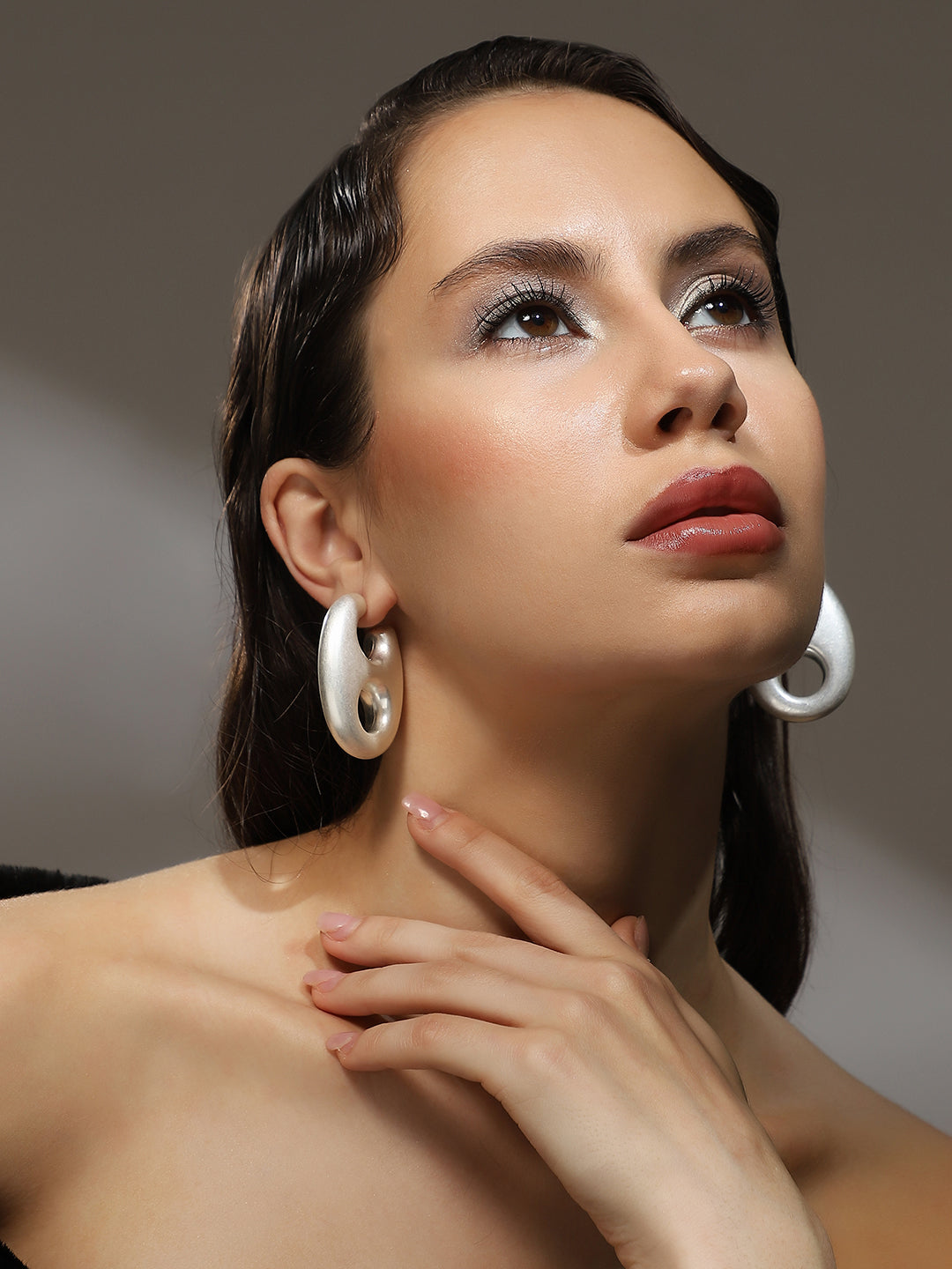 Haute Sauce The Large Bolt Hoop Earrings - Metallic Silver