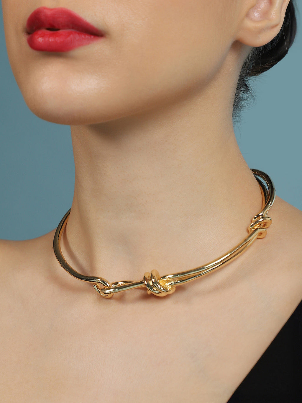 Haute Sauce Women's The Knotted-Bar Collar Necklace - California Gold