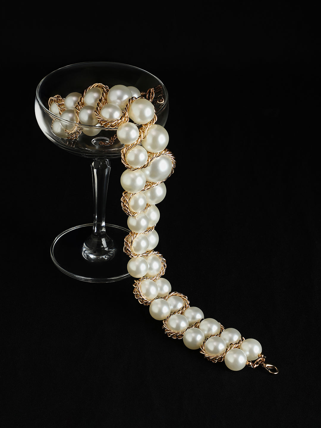 Haute Sauce The Swirl-Chain Pearl Collar Necklace - Pearl White