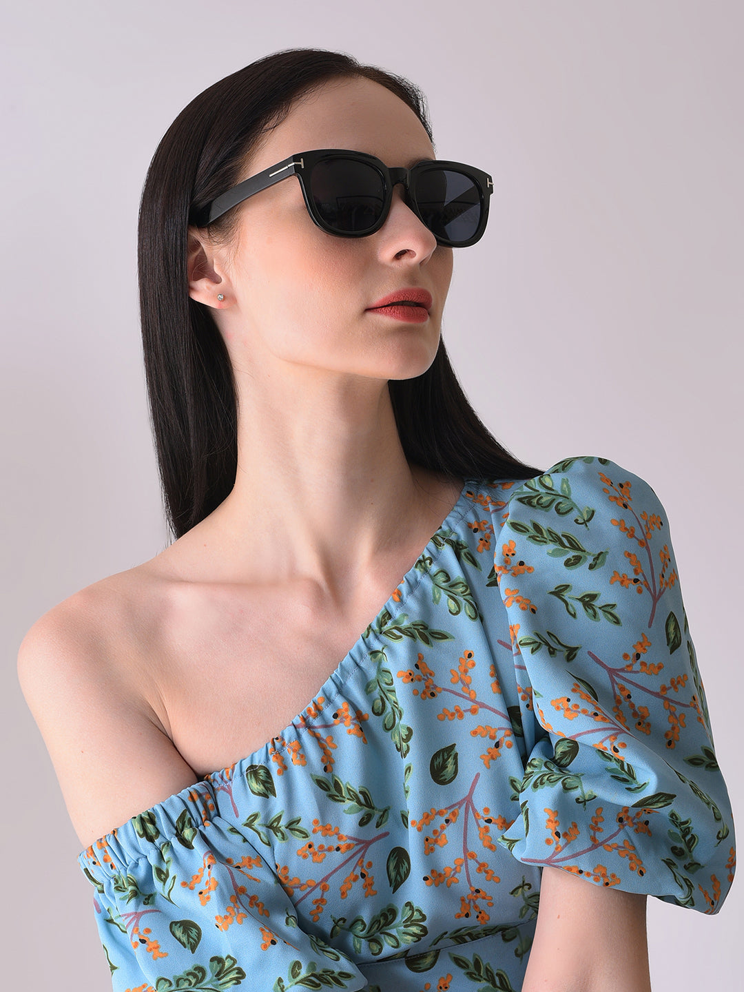 Black Lens Black Wayfarer Sunglasses