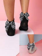 Set Of 2 Color Blocked Ankle Length Socks