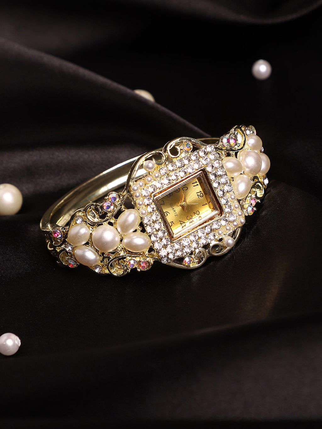 Siara Gold Watch