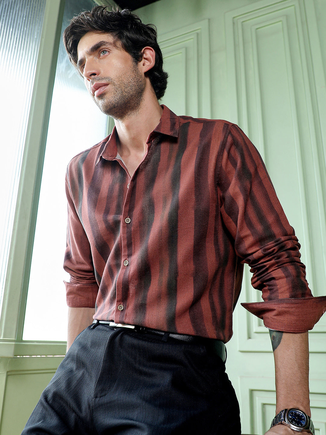 Campus Sutra Men's Rust & Black Vertical Stripe Regular Fit Casual Shirt