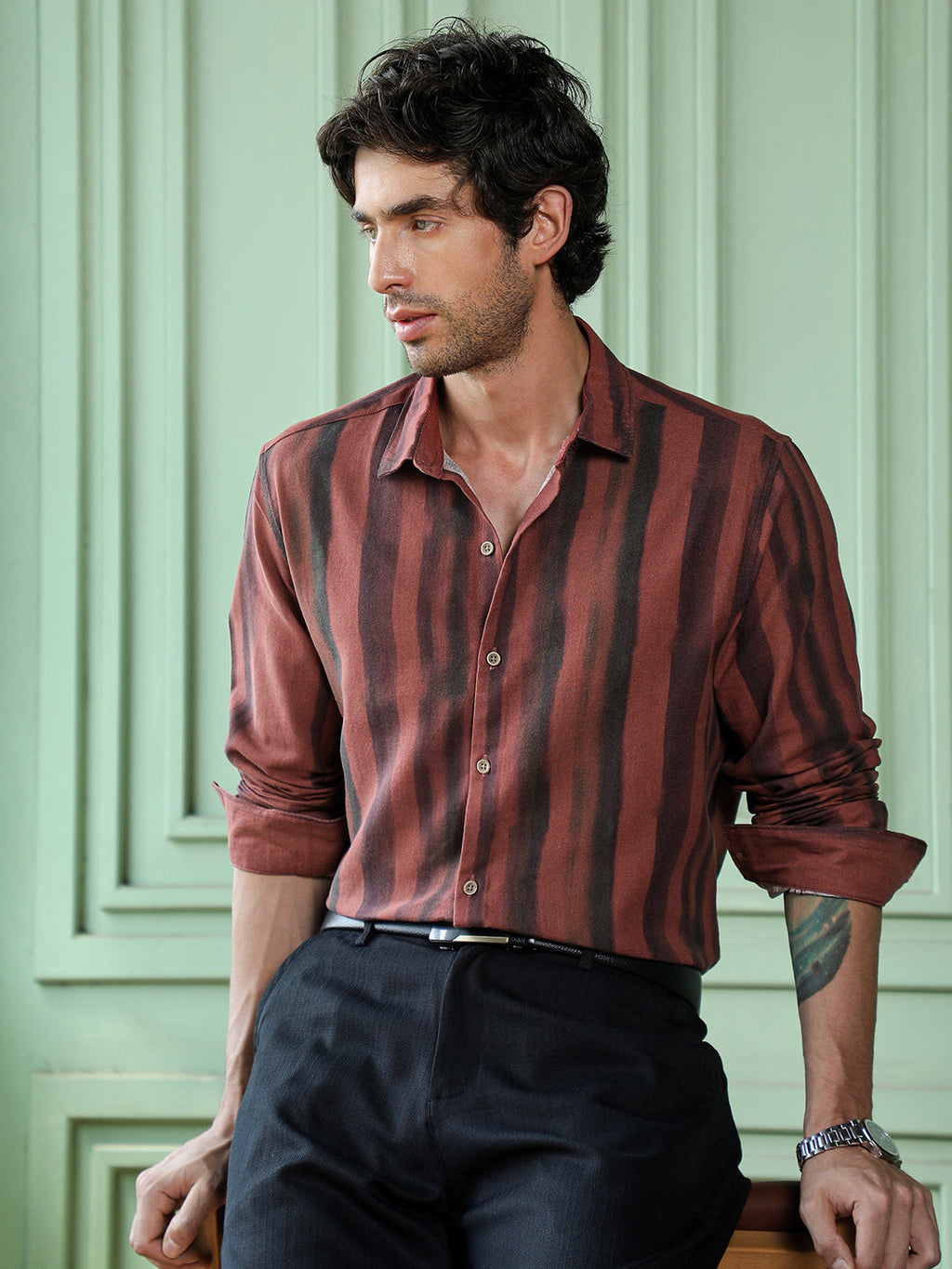 Campus Sutra Men's Rust & Black Vertical Stripe Regular Fit Casual Shirt