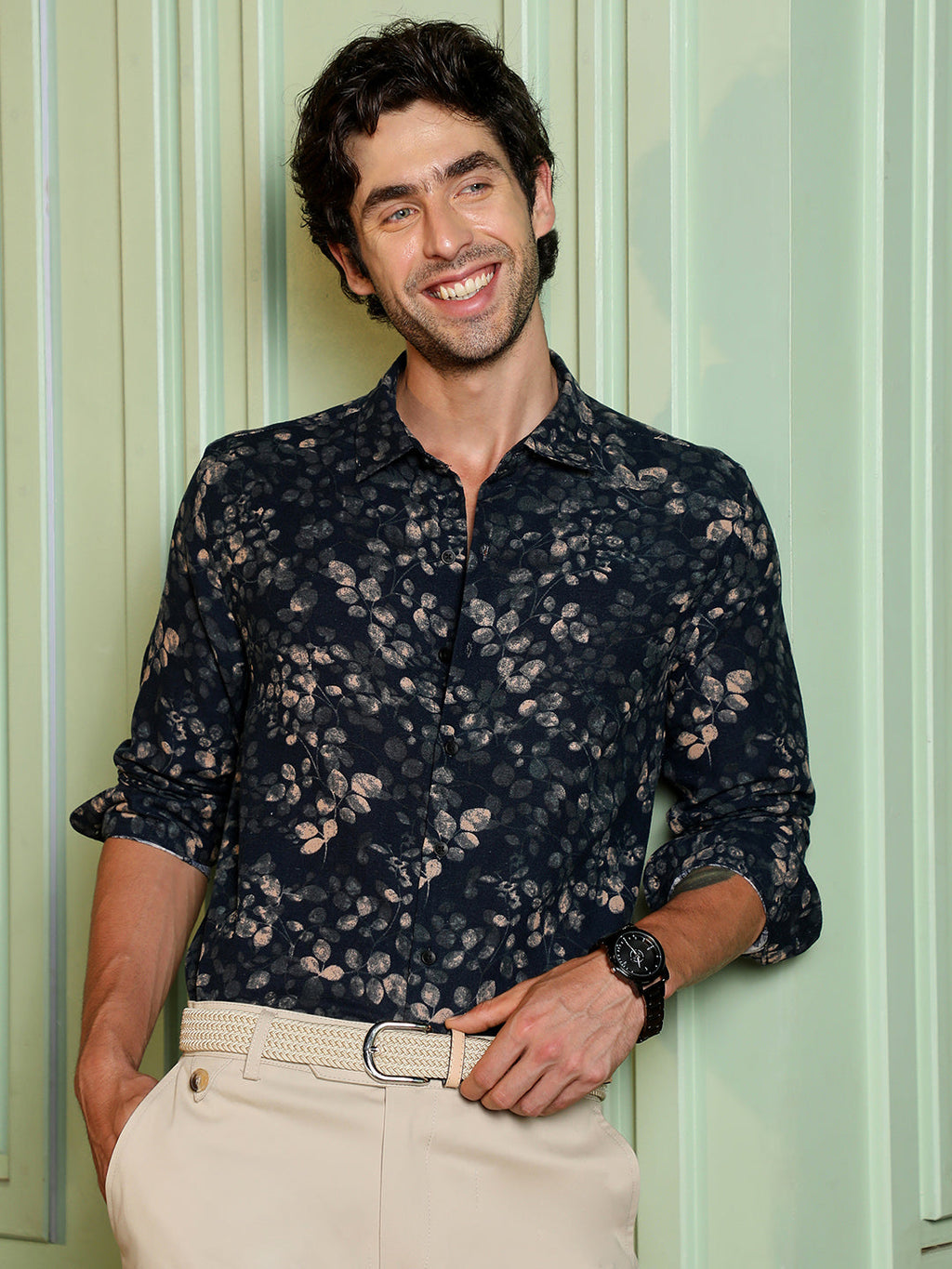 Campus Sutra Men's Navy Blue Printed Slim Fit Casual Shirt