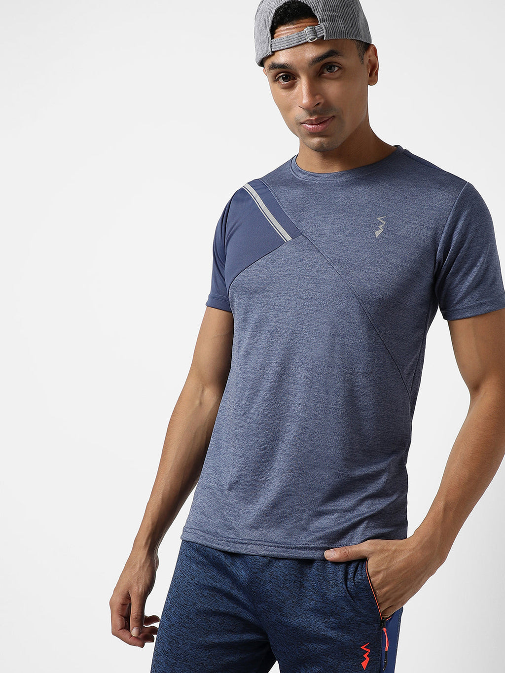 Campus Sutra Contrast Heathered Activewear T-Shirt