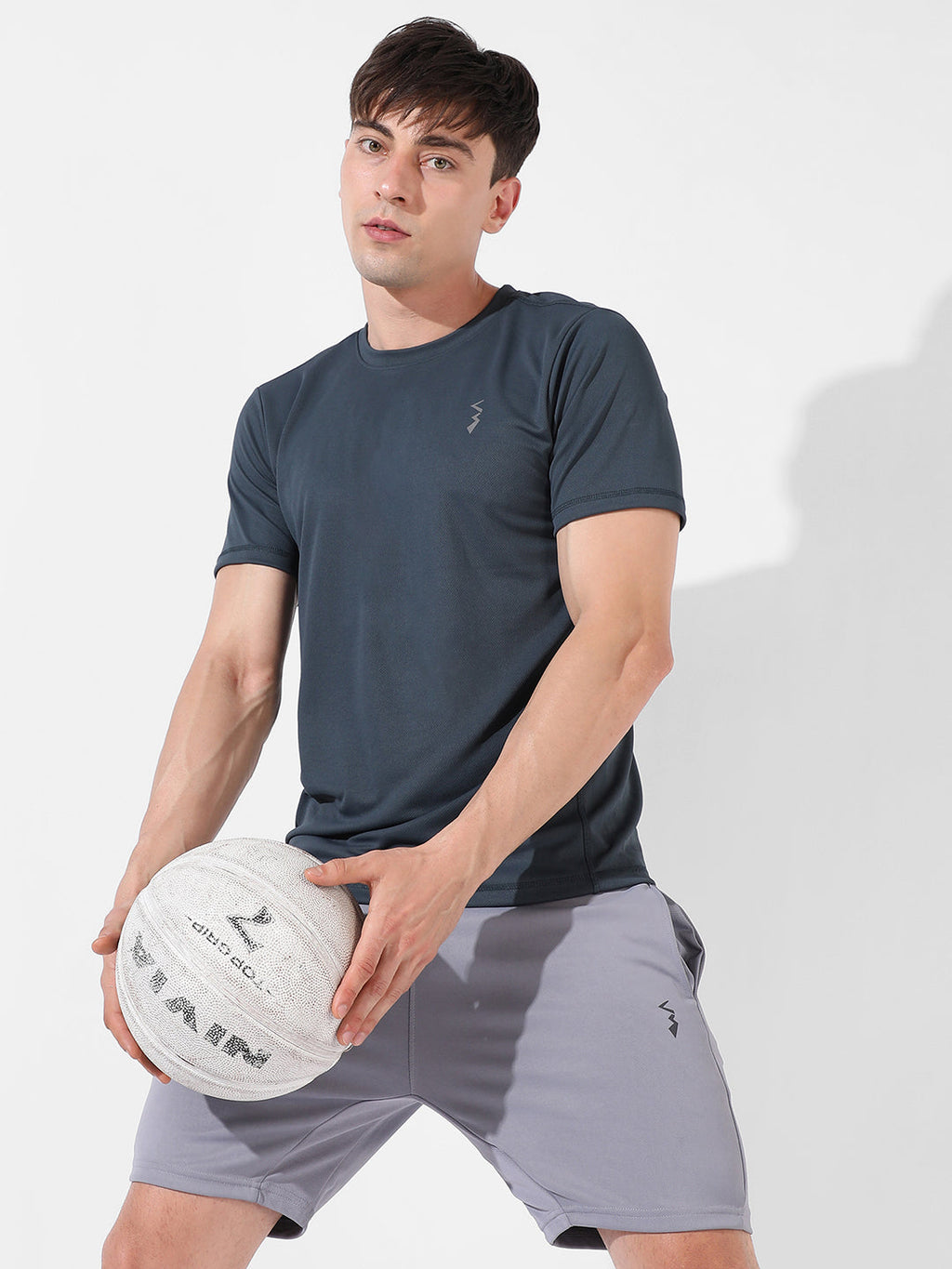 Campus Sutra Basic Activewear T-Shirt
