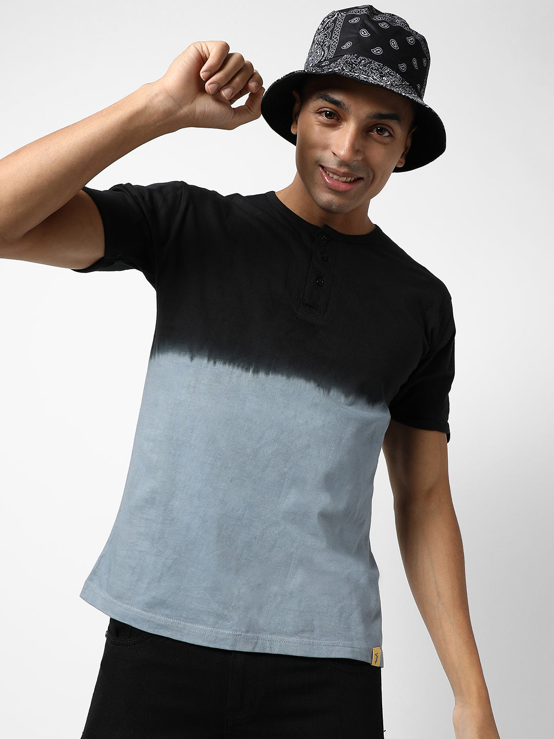 Campus Sutra Ombre Henley T-Shirt