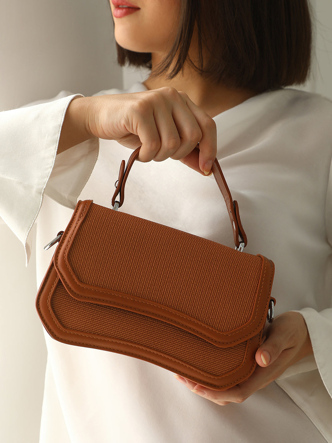 Haute Sauce The Avenue Hand Bag - Terracotta Brown