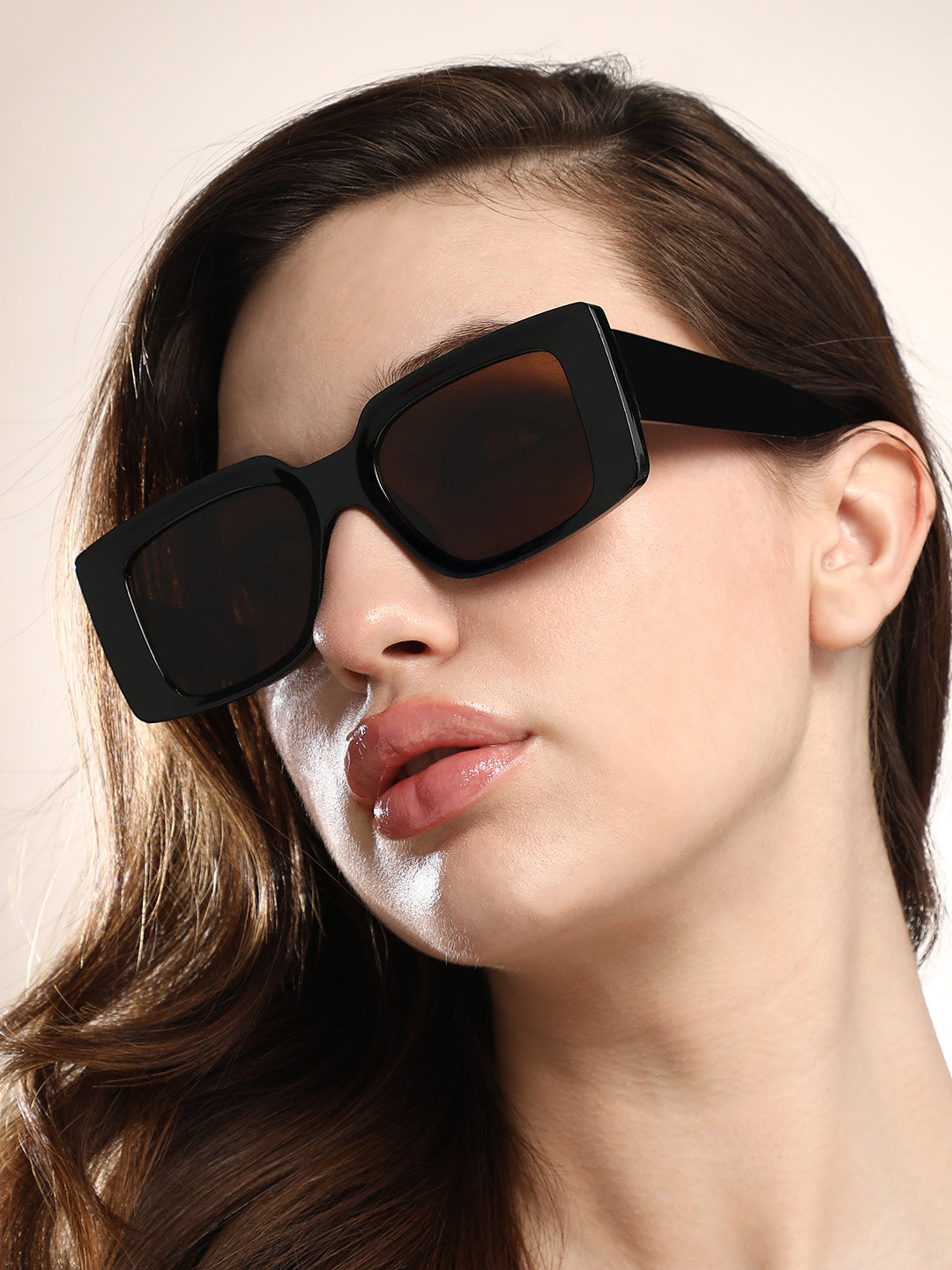 Haute Sauce The Chunky-Retro Rectangular Sunglass - Onyx Black