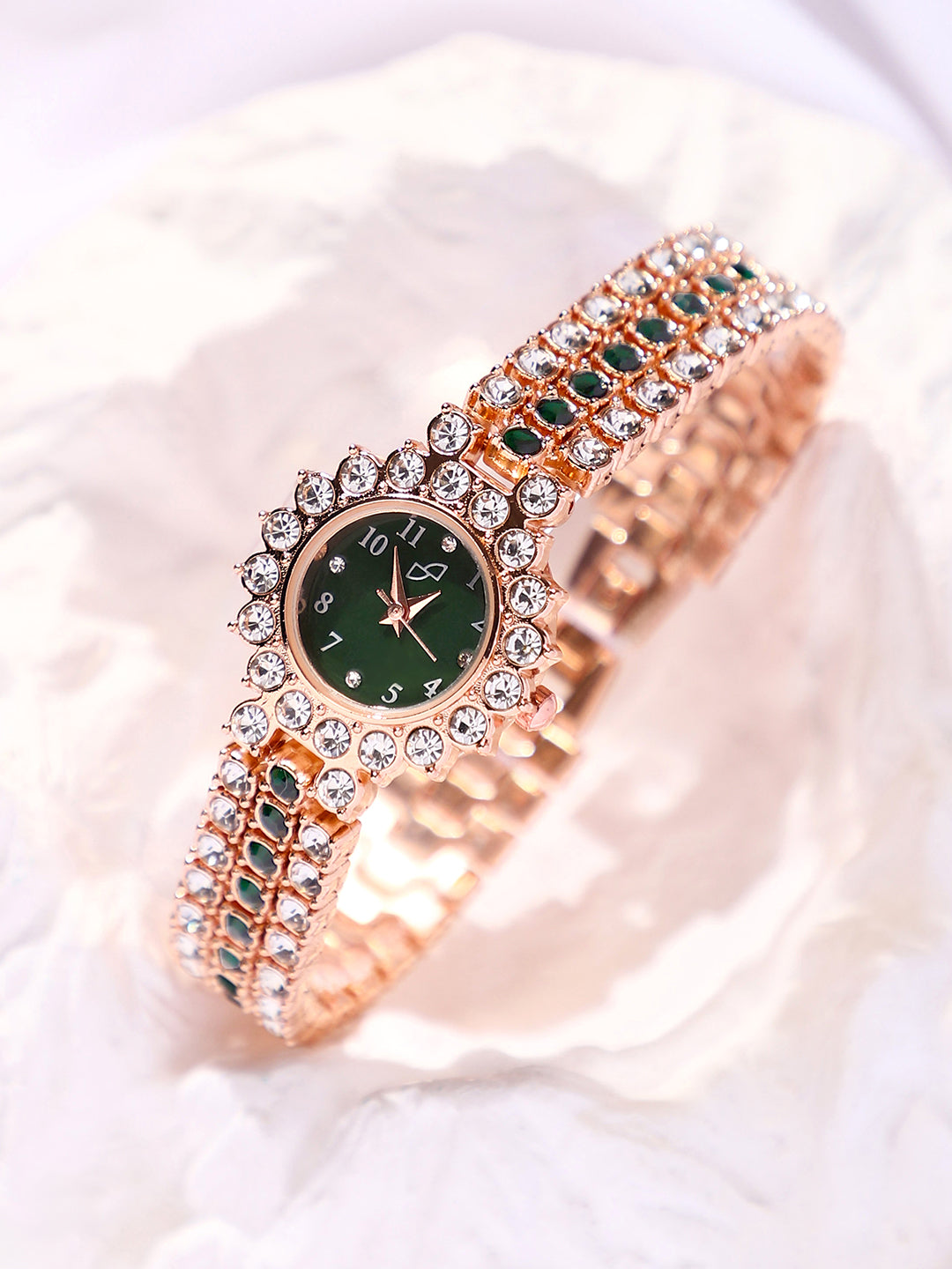 The Sleek Block Round Watch - California Gold:Emerald Green