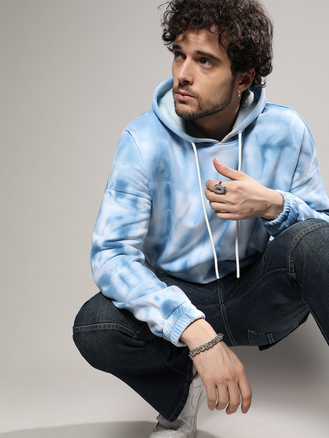 Campus Sutra Tie Dye Oversized Hoodie With Kangaroo Pocket