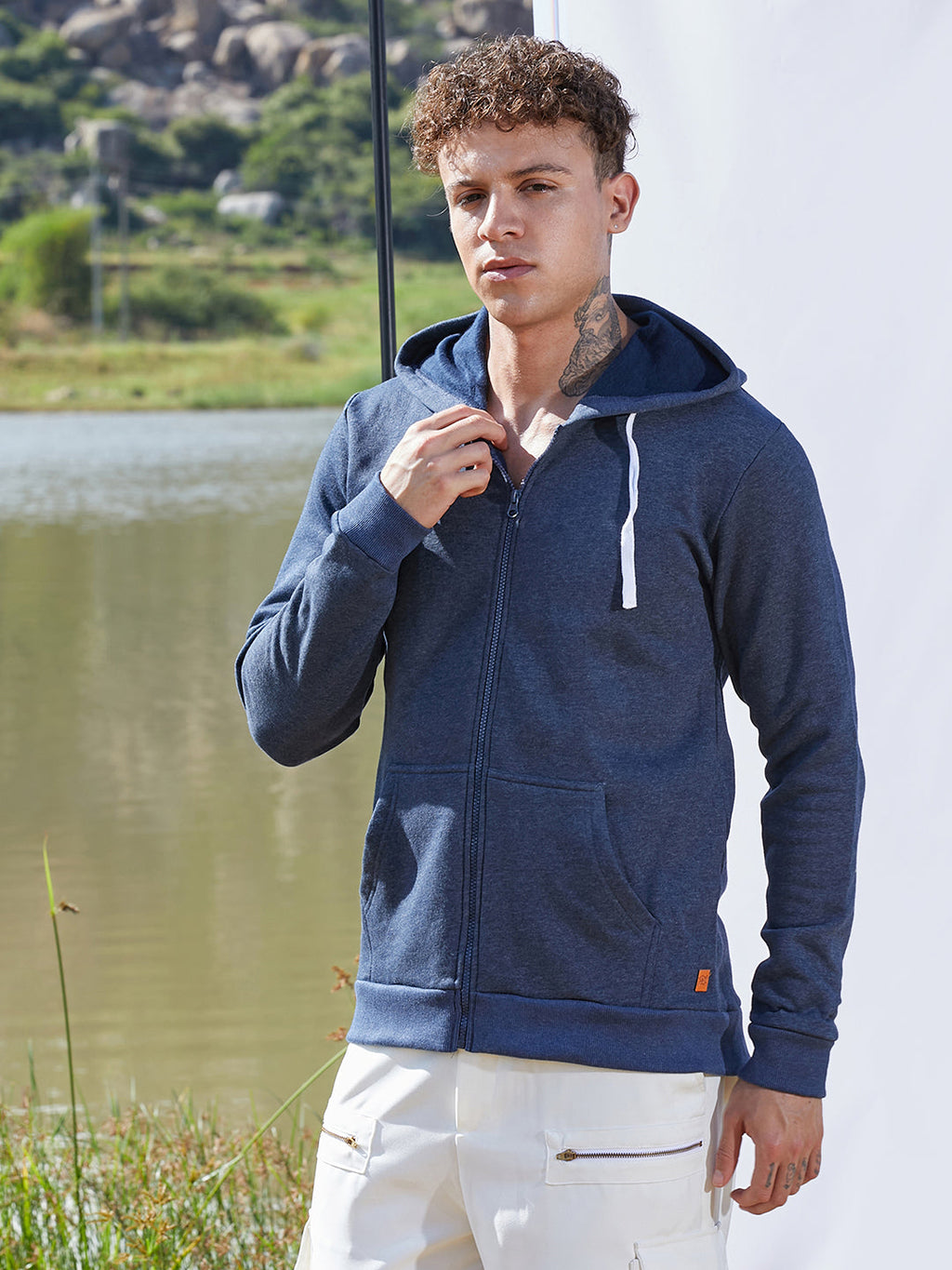 Campus Sutra Zip-Front Hoodie With Contrast Drawstring