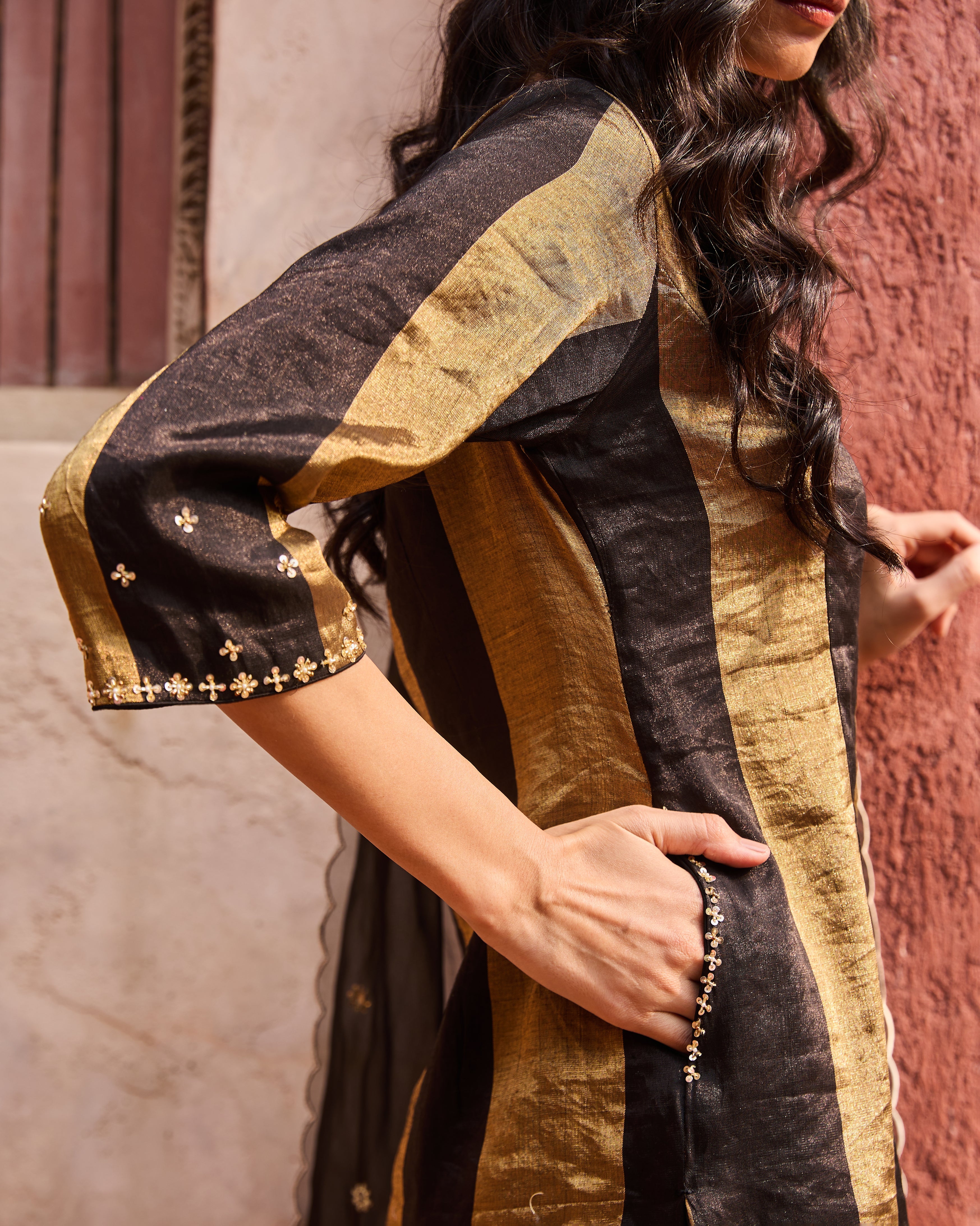 ShopKapaas Zareen Long Kurta Set - Without Dupatta