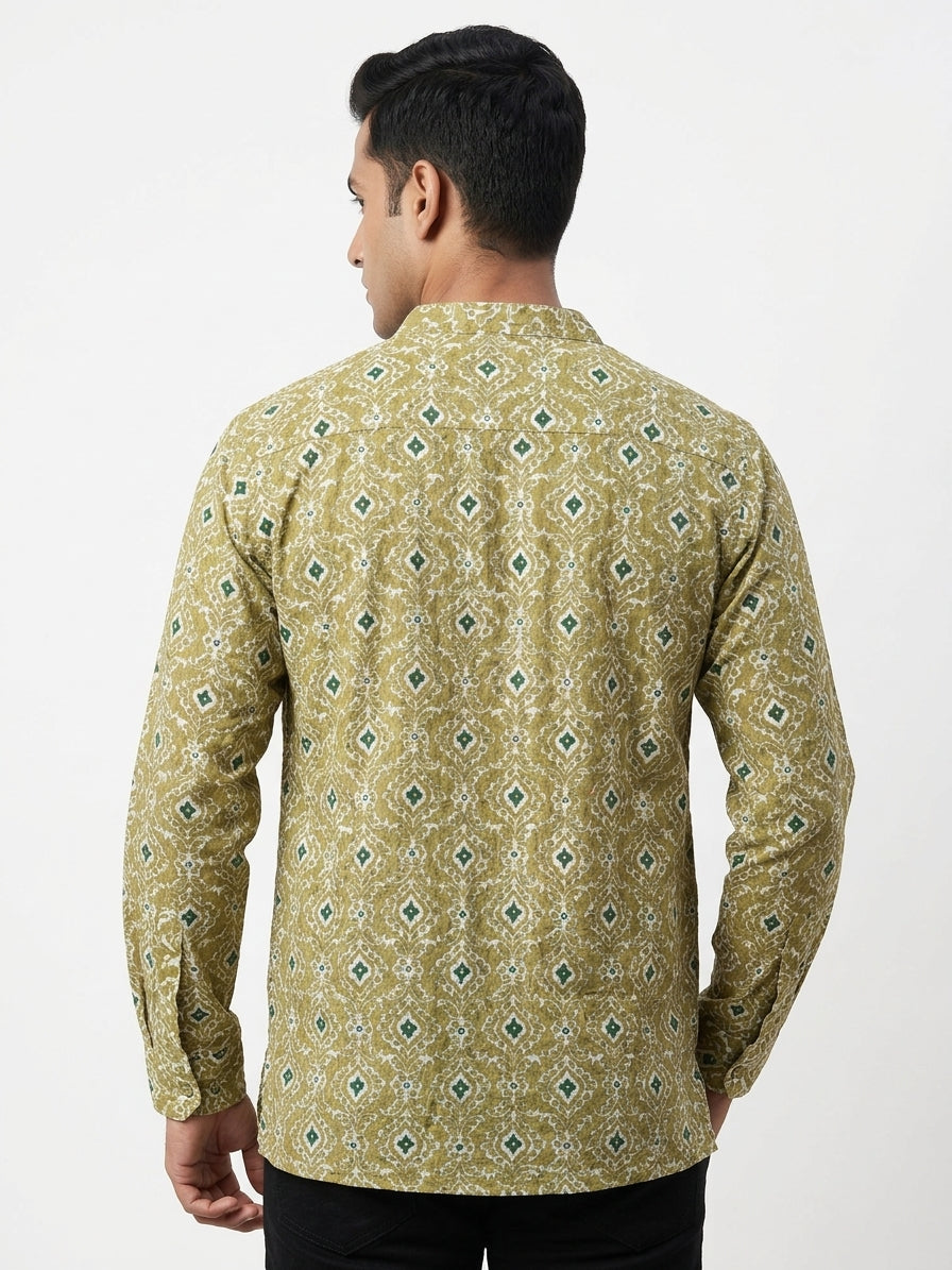 The Button Club Men's XL Green Patterned Casual Shirt