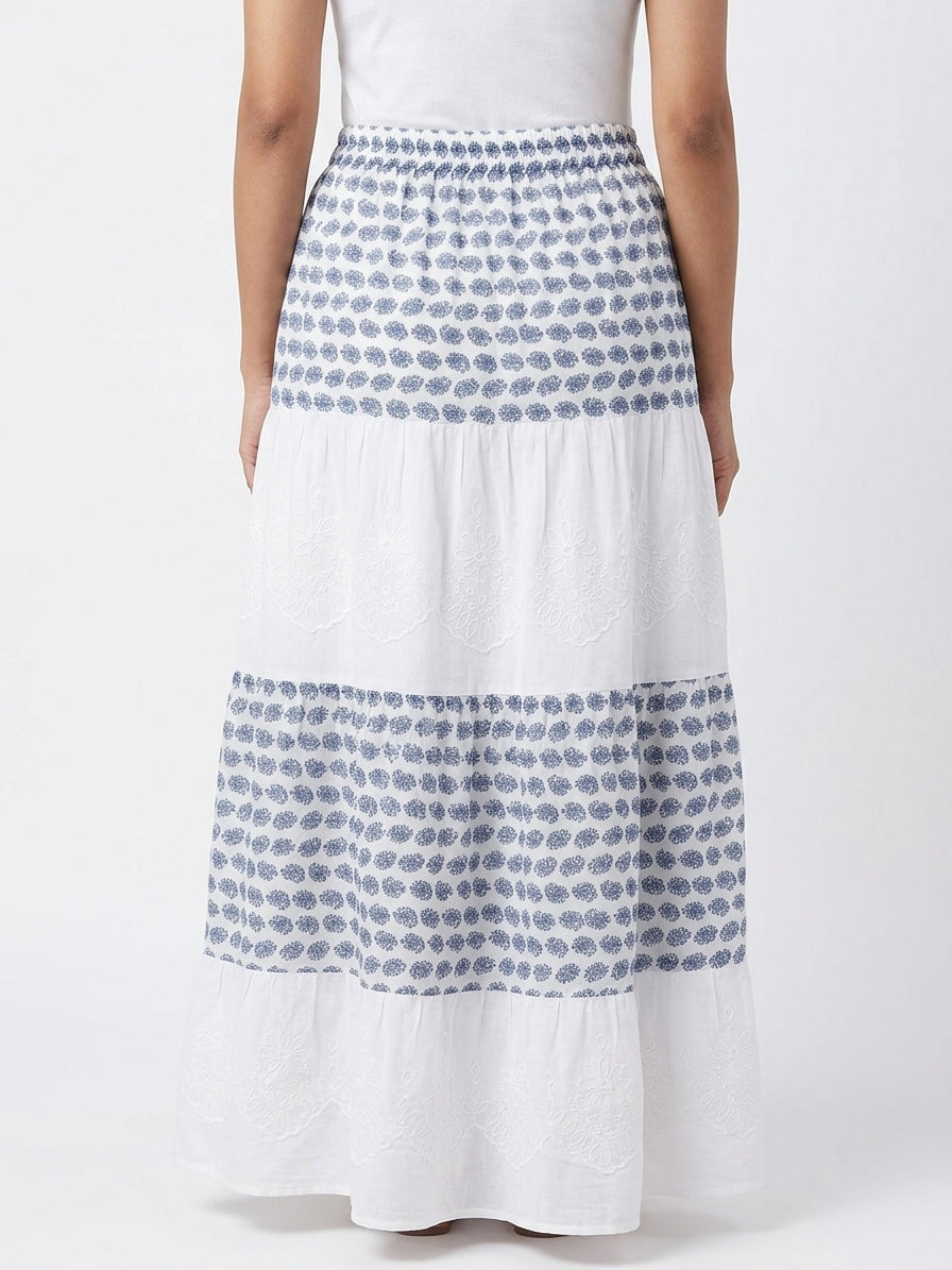 White & Blue Patterned Casual Skirt