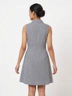 Women's Black & White Gingham Sleeveless Collared Dress