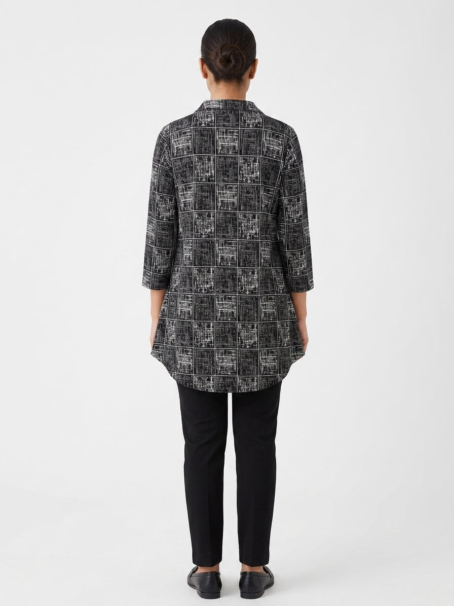 Women's Black Abstract Print Casual Top