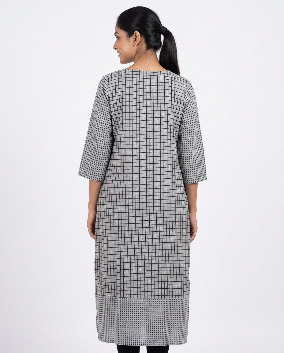 Women's Grey & Black Checkered Printed Relaxed Fit Kurti