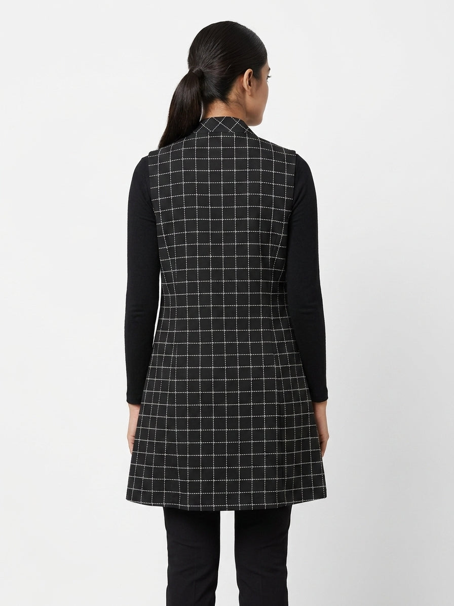 Black & White Checkered Sleeveless Long Jacket
