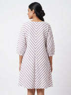Women's White Striped Relaxed Fit Kurti
