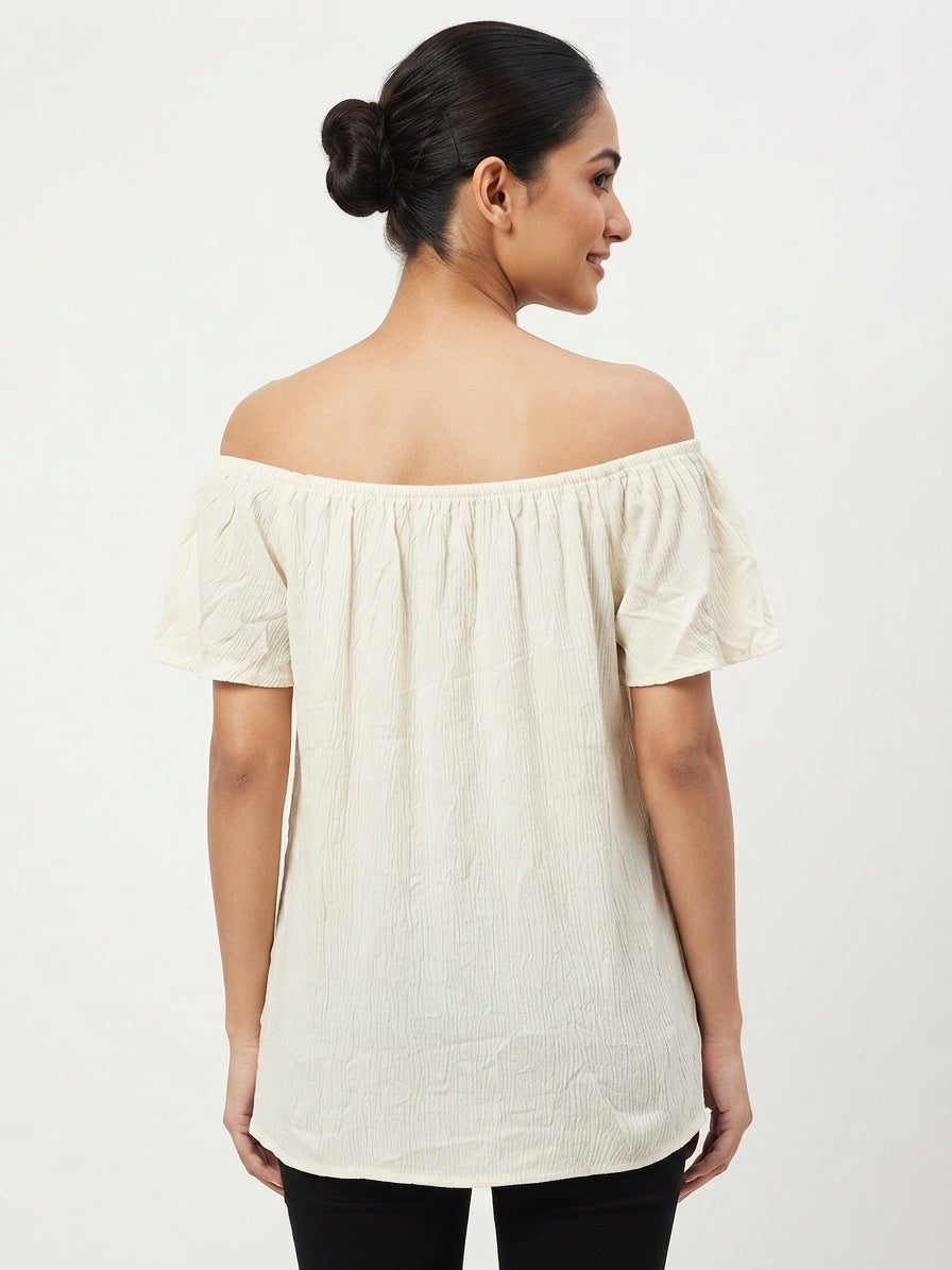 Women's Off-Shoulder Crinkled Printed Casual Top