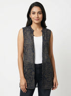 Women's Navy Floral Print Sleeveless Shrug