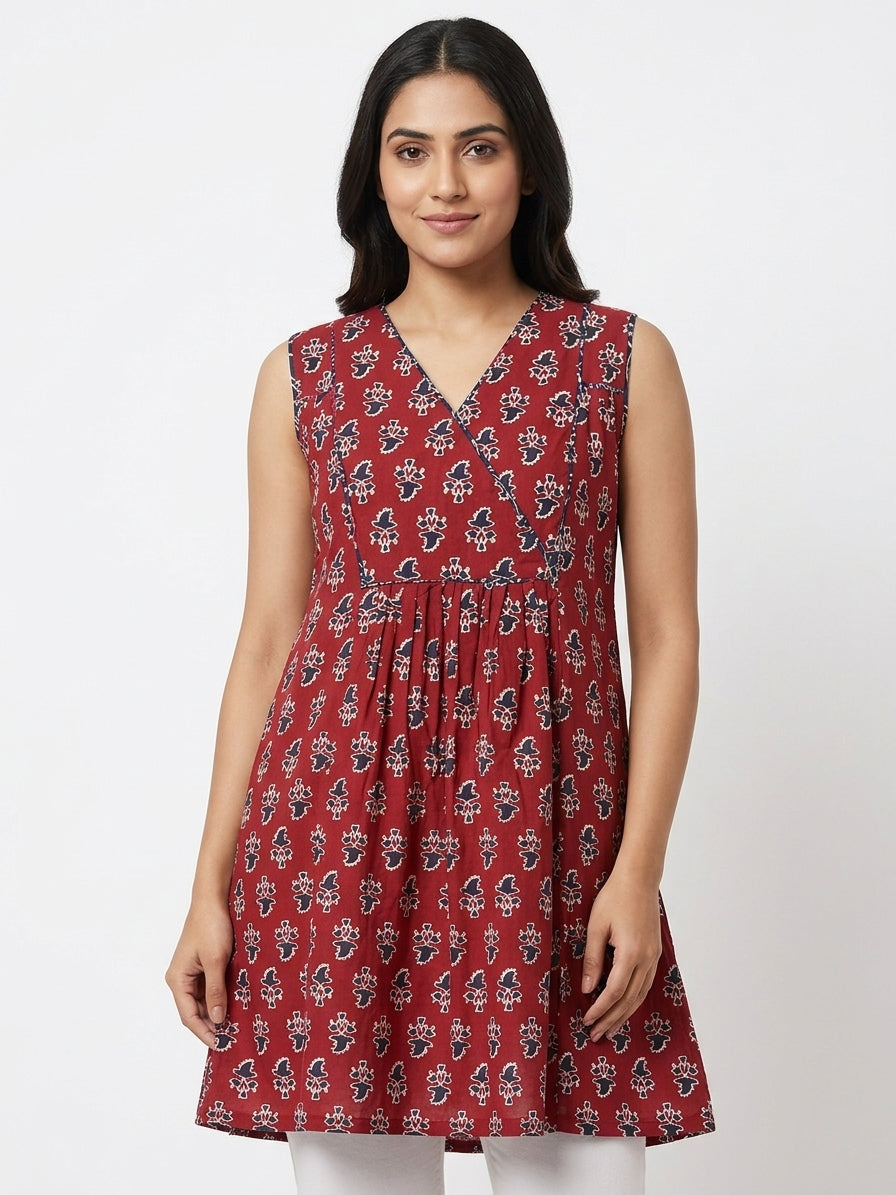 Maroon Printed Sleeveless V-Neck Kurti